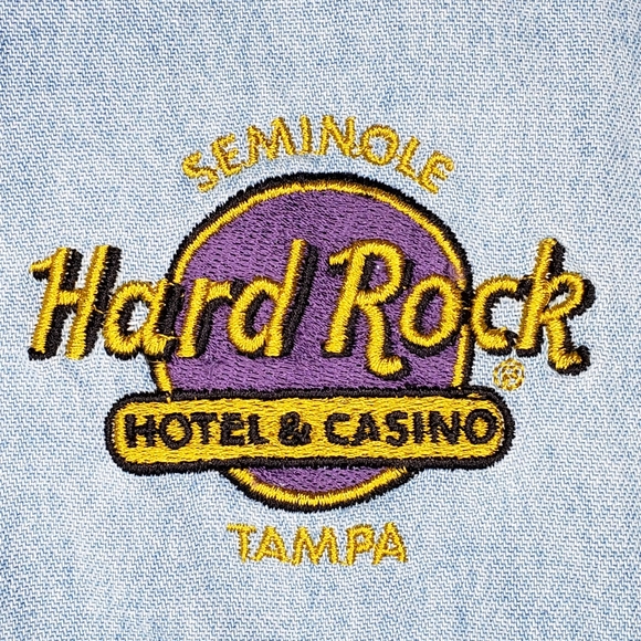 VINTAGE Shirt HARD ROCK CAFE Tampa Button Down Chambray Embroidered Sz L - Picture 2 of 7